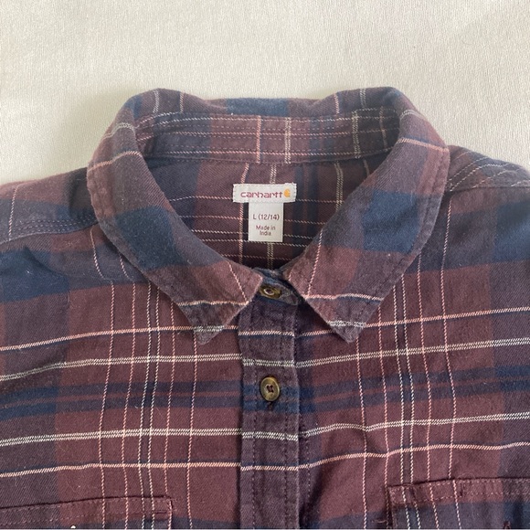Carhartt plaid flannel shirt women Size L long sleeve button down 2 front pocket - Picture 8 of 16